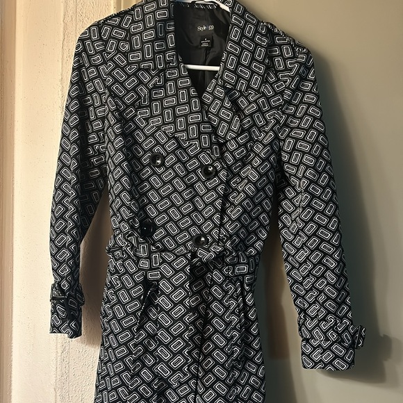 Style and co, black and white pea coat. Excellent condition, worn once. - Picture 3 of 4